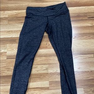 Lulu lemon textured wunder under leggings size 10